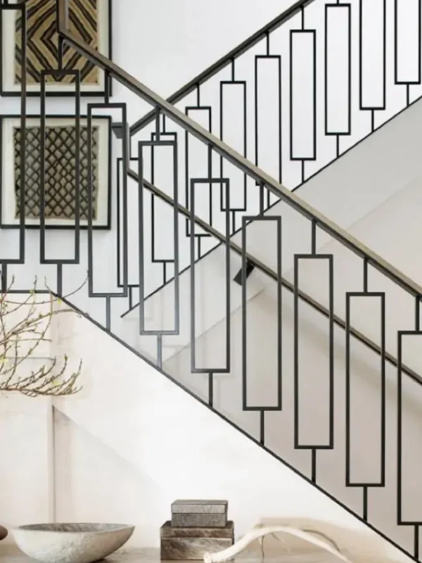 Barandilla ornamental de hierro forjado